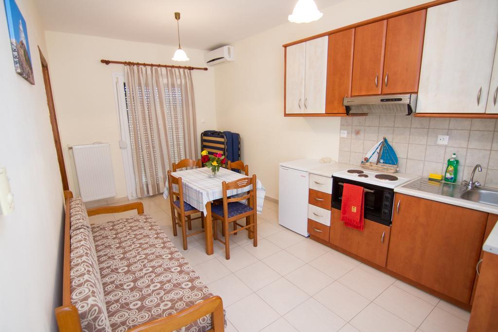 Limnos Family Studios Angariones المظهر الخارجي الصورة